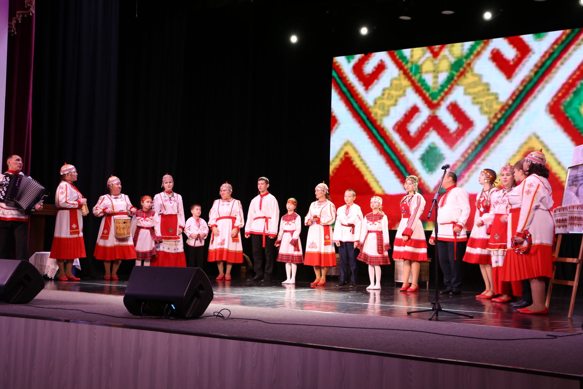 Алексеевские семьи представили свои родословные на фестивале «Эхо веков в истории семьи»