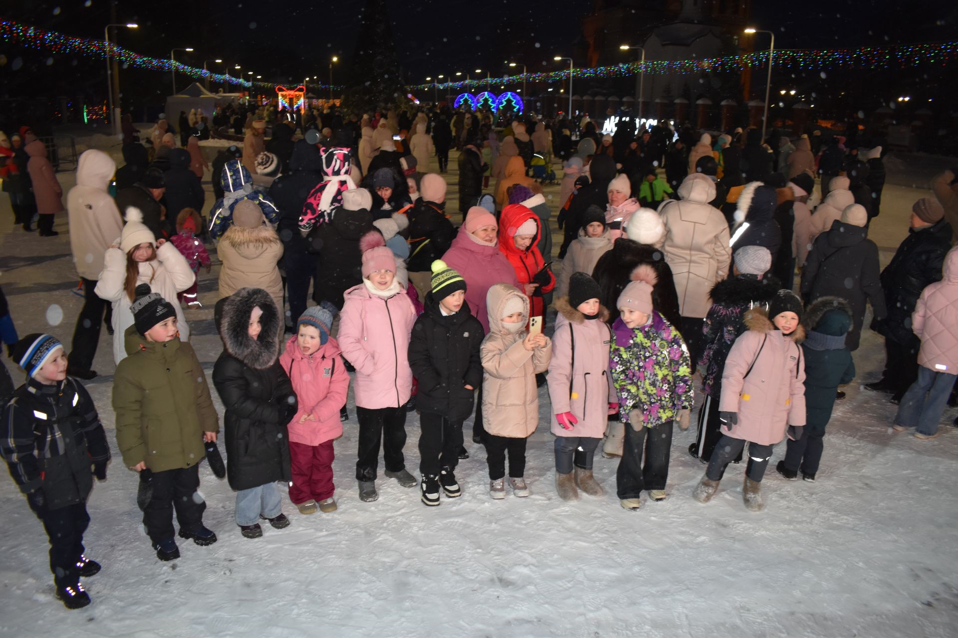 В Алексеевском состоялось открытие главной елки