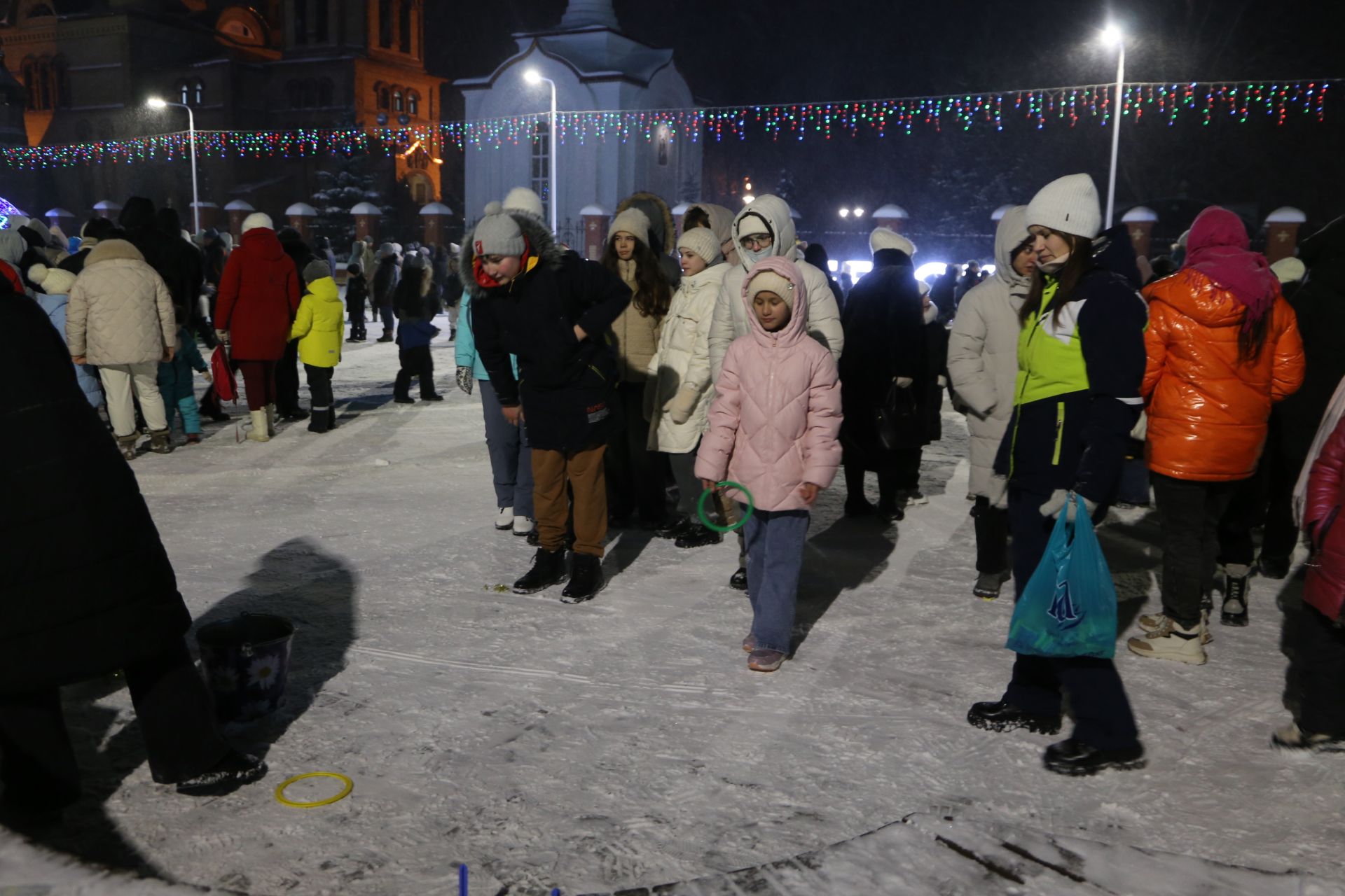 В Алексеевском состоялось открытие главной елки