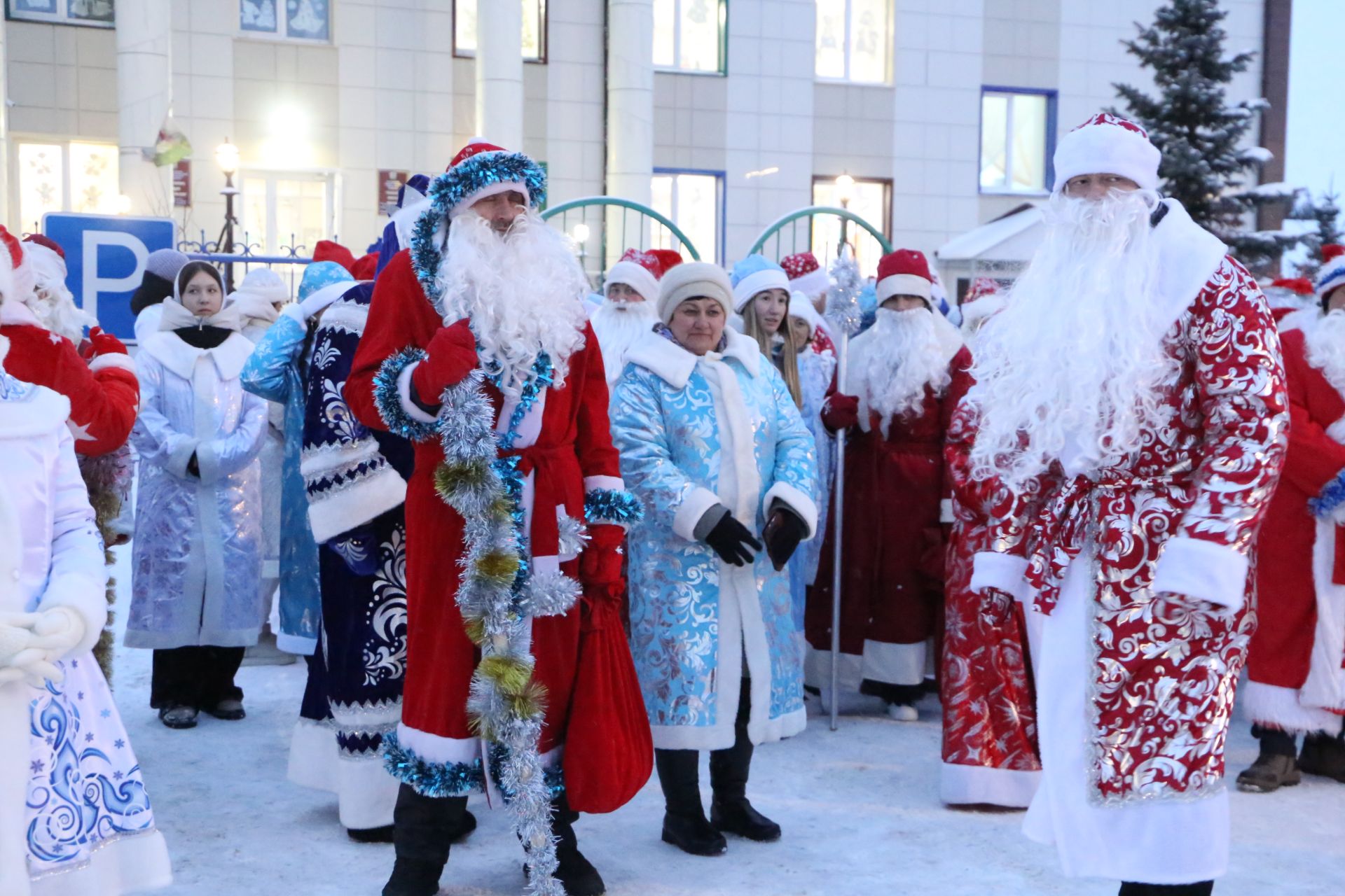 В Алексеевском состоялось открытие главной елки