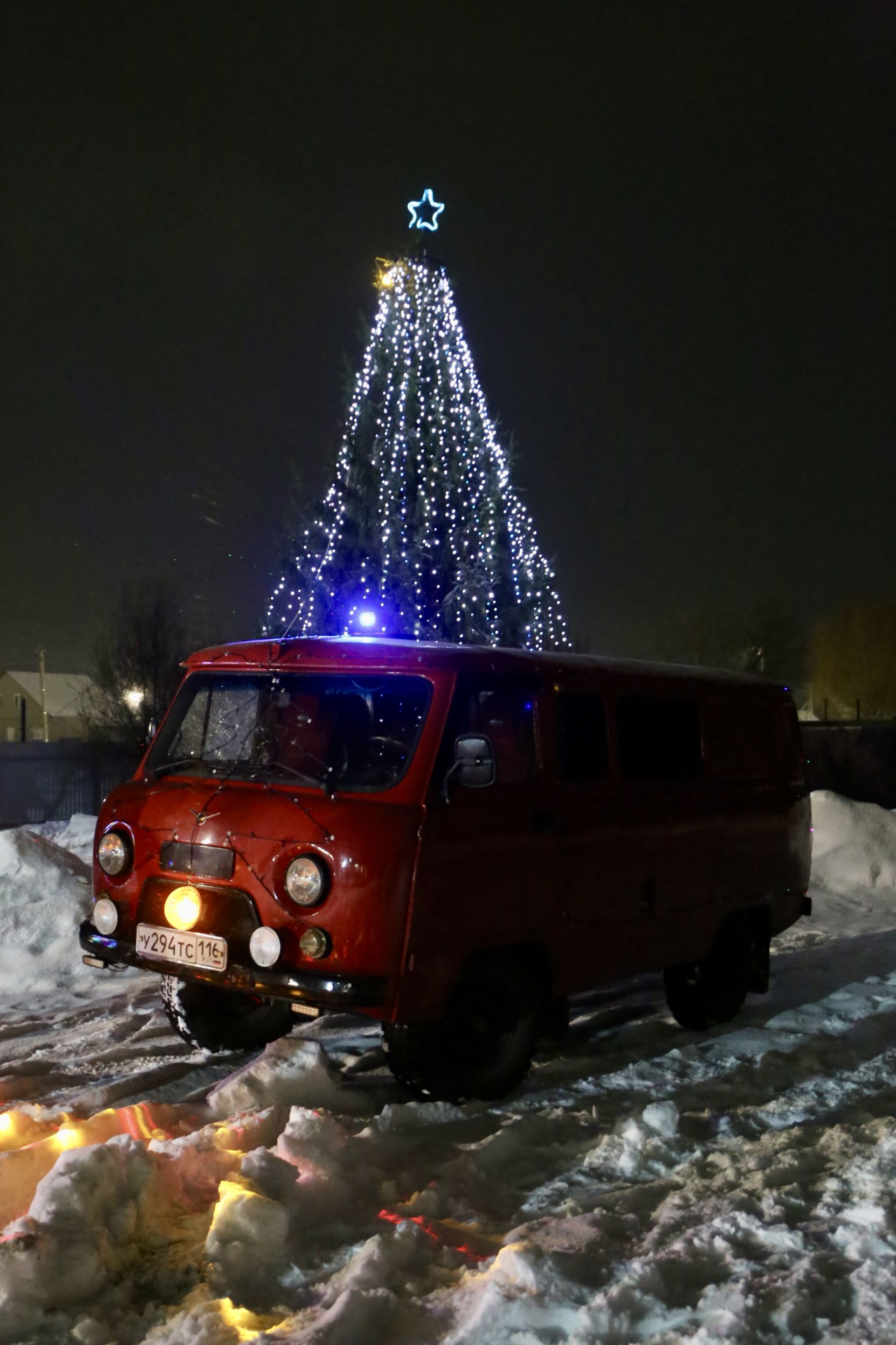 Спасатели устроили праздник для детей из приюта «Забота»