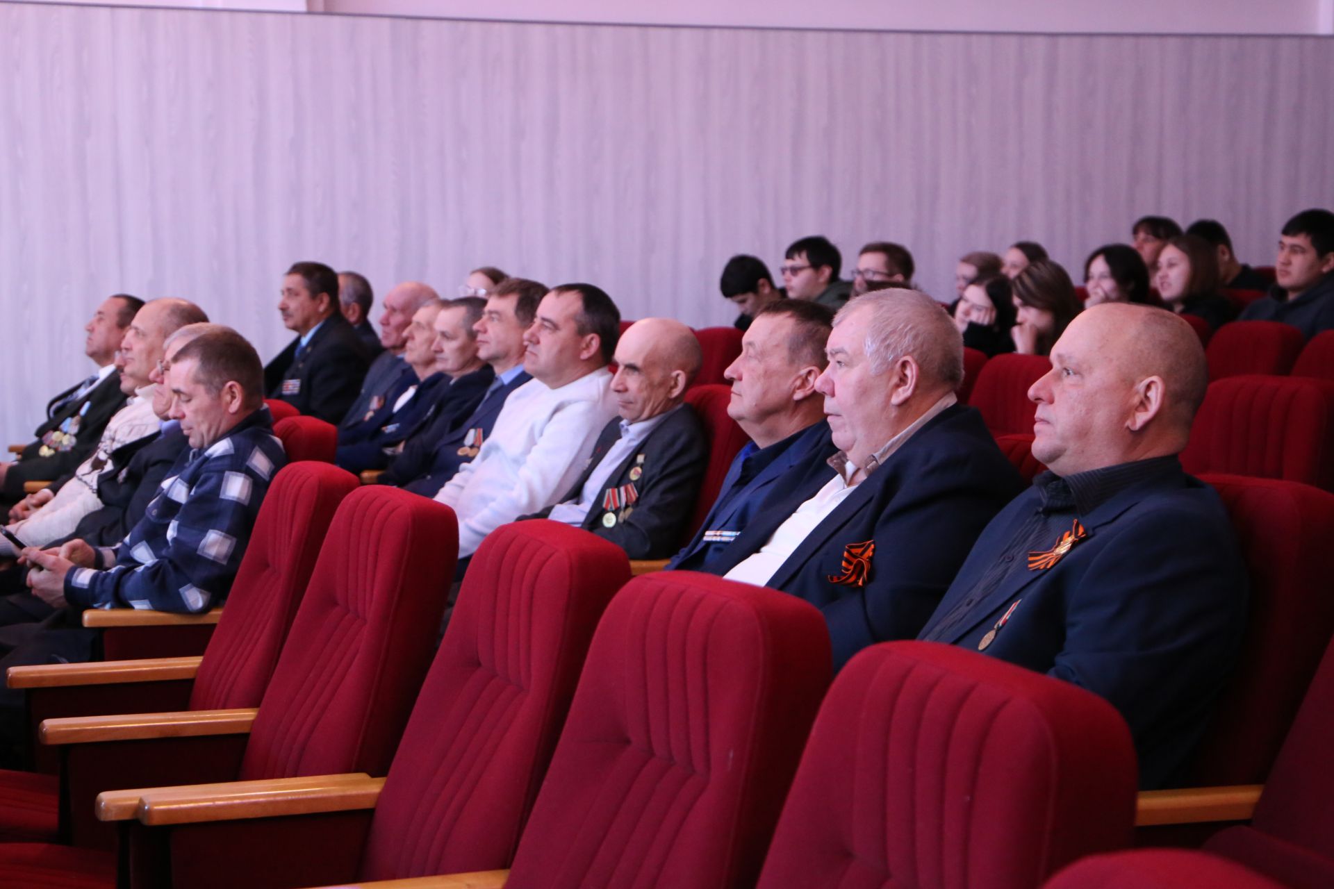 В День памяти воинов, исполнявших служебный долг за пределами Отечества в РДК  состоялась литературно-музыкальная гостиная