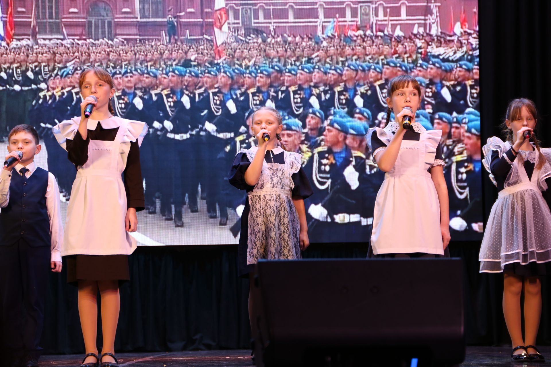 В Алексеевском  состоялся благотворительный концерт в поддержку земляков-участников СВО