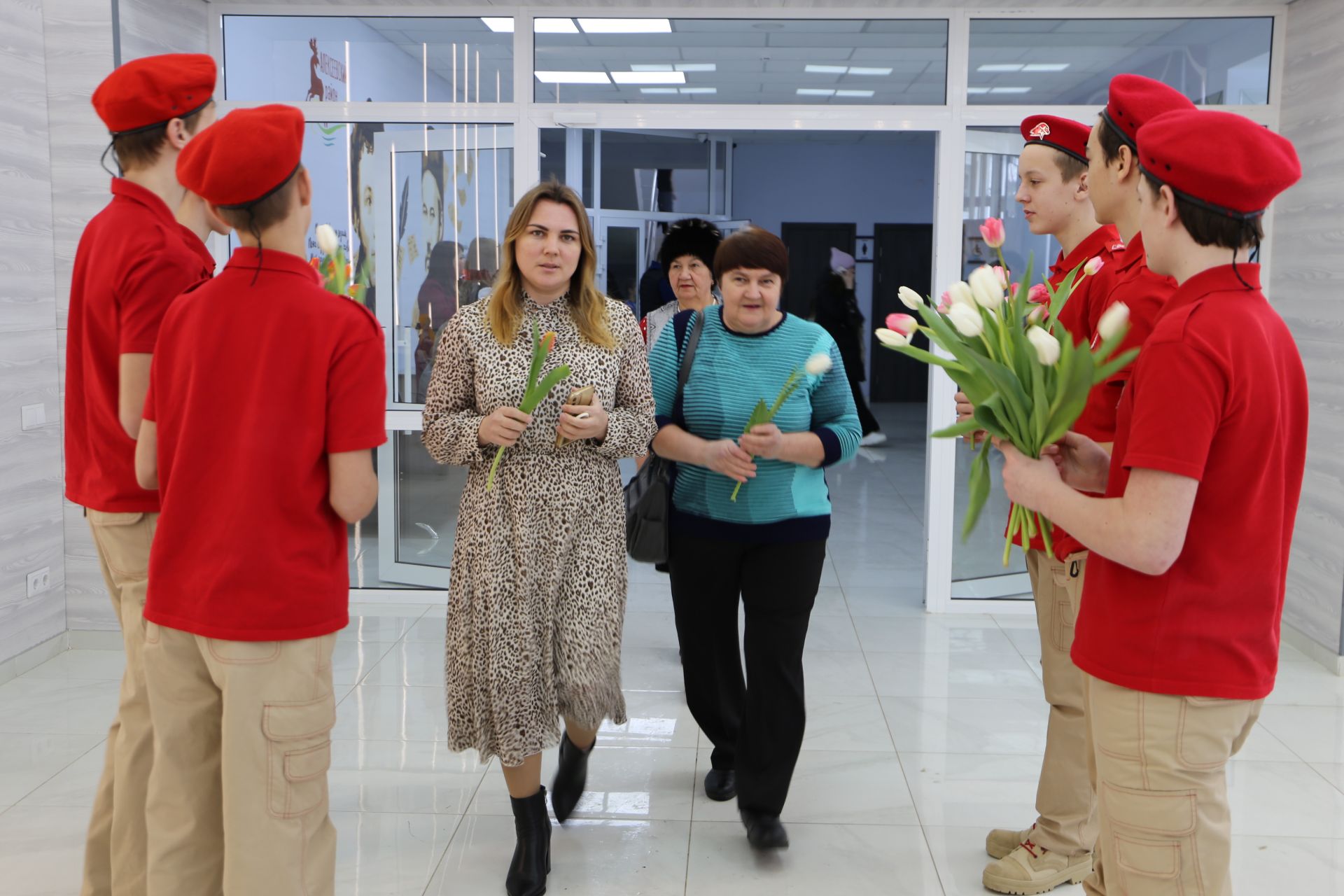 «Милым и любимым»: в Алексеевском прошел концерт посвященный Международному женскому дню