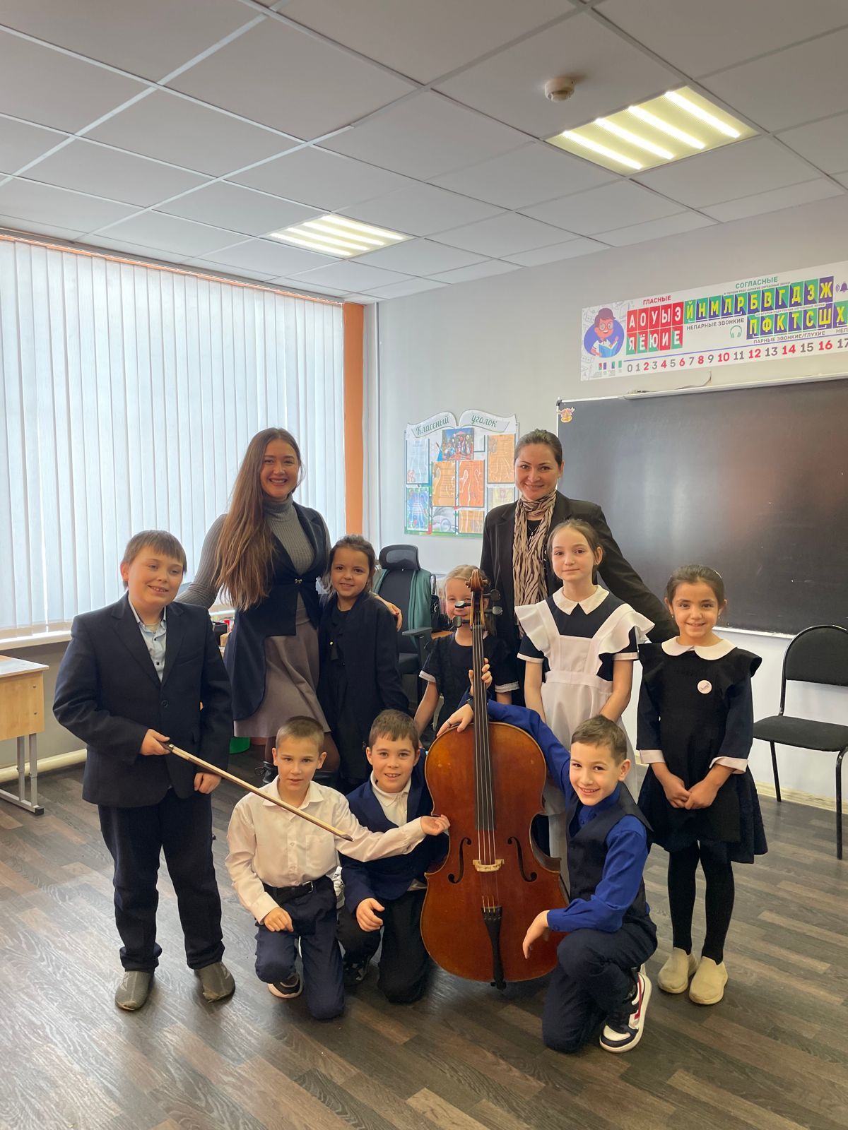 В Мокрокурналинской школе прошёл мастер-класс с профессиональной виолончелисткой