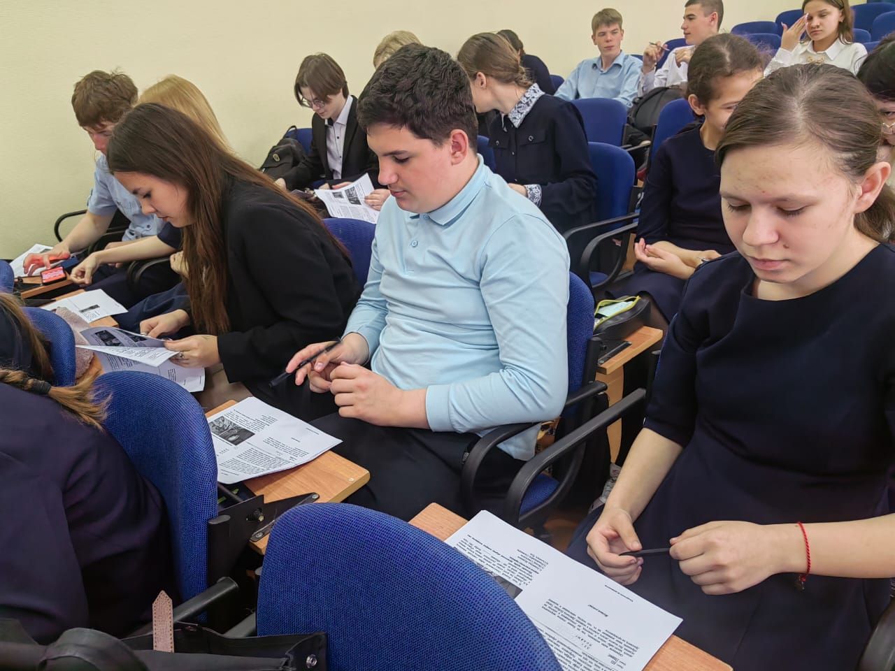 Знать, чтобы помнить: в Алексеевском районе написали «Диктант Победы»
