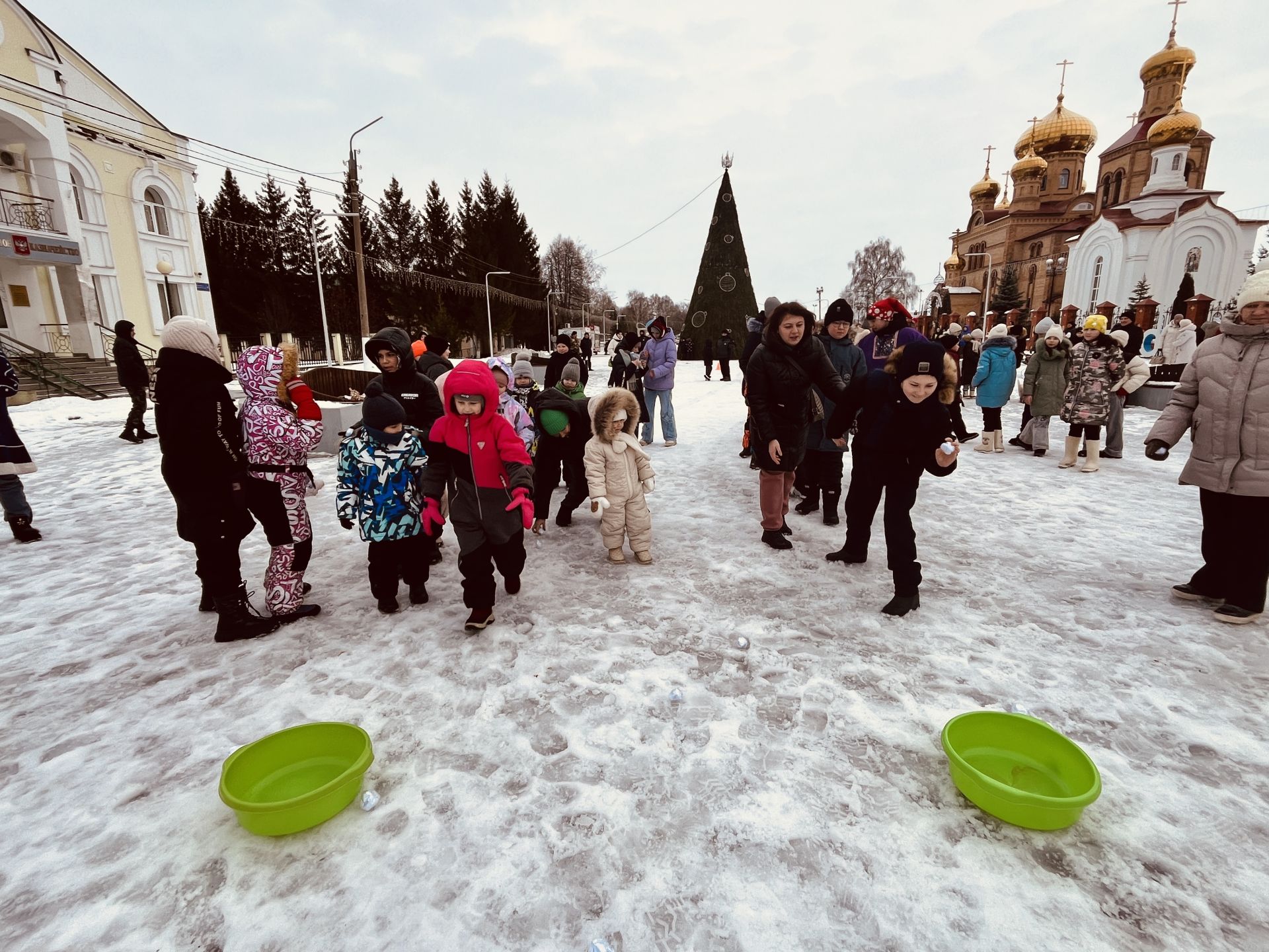 На Соборной площади прошли новогодние гуляния