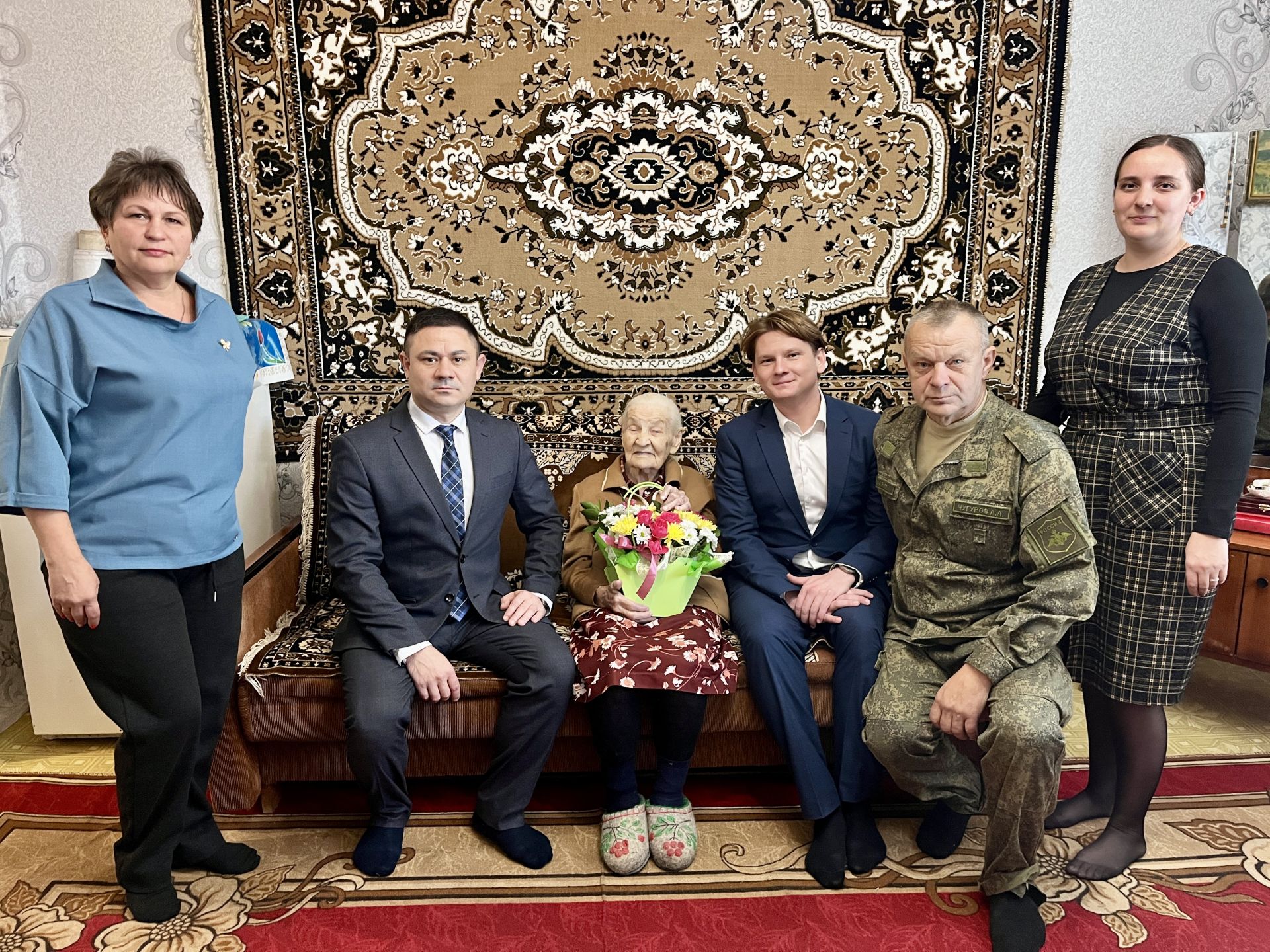 В День пожилых людей в Алексеевском районе чествовали долгожительниц