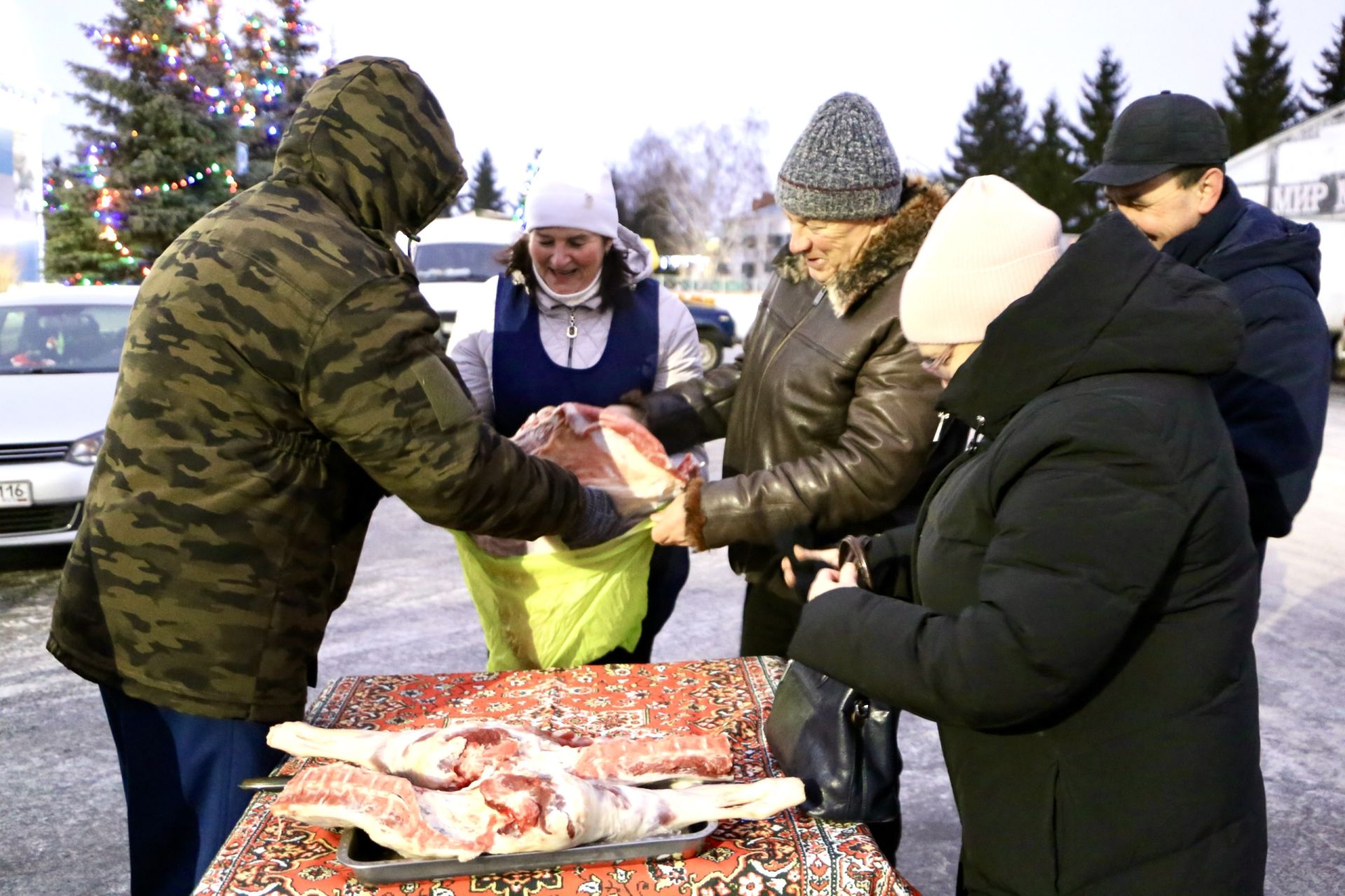 Сельскохозяйственная ярмарка объединила жителей Алексеевского