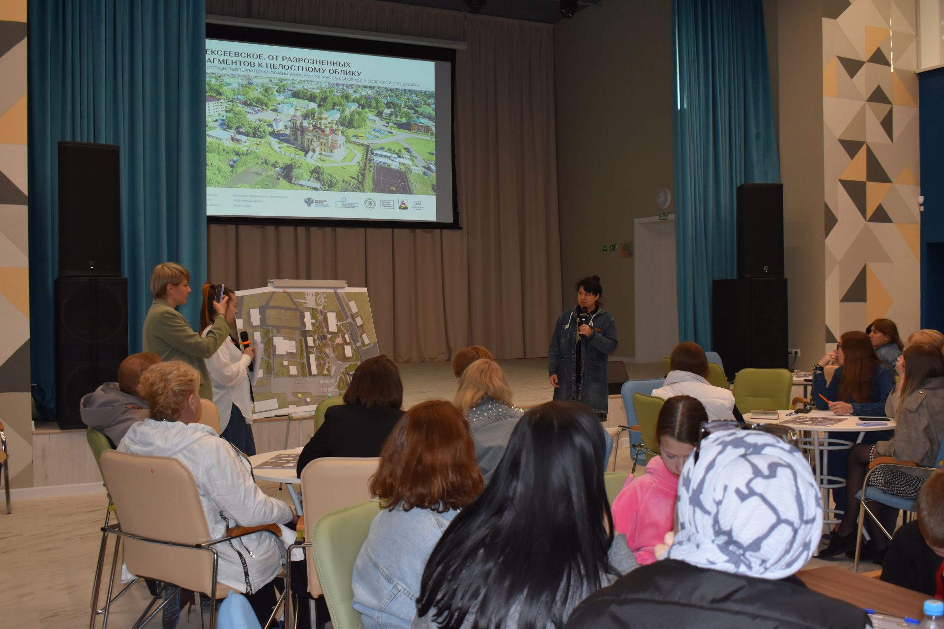 В Алексеевском обсудили благоустройство территории между Парком Победы и Соборной площадью