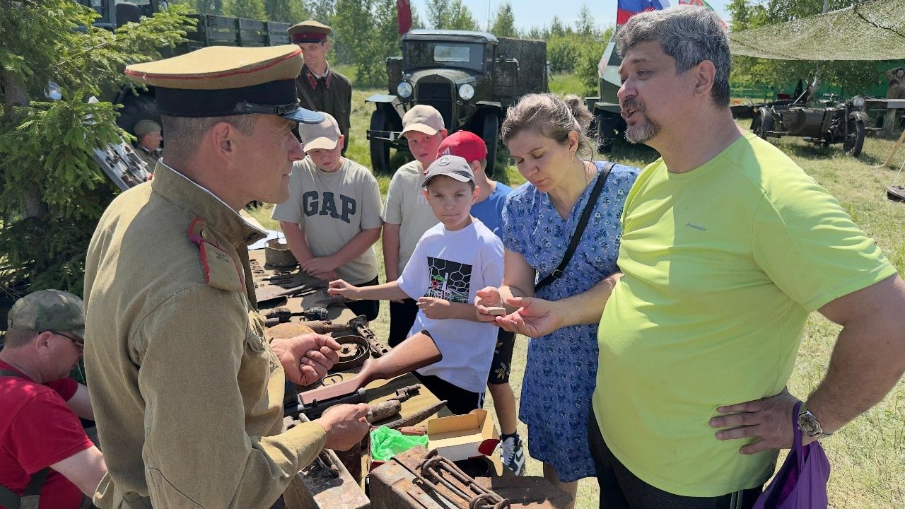 Алексеевская МО РОГО ДОСААФ организовала военную площадку на празднике