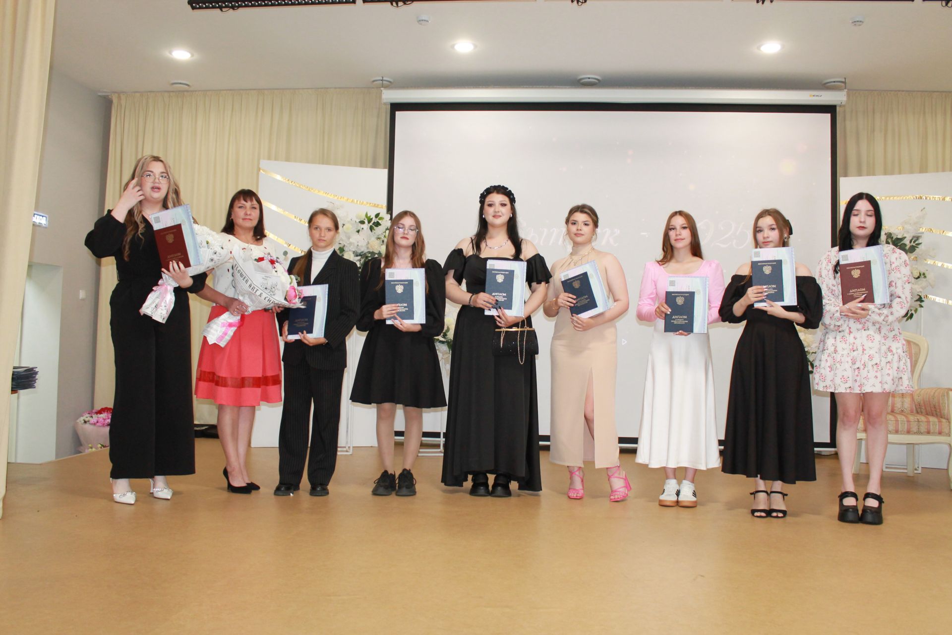 Алексеевский аграрный колледж выпустил новое поколение специалистов