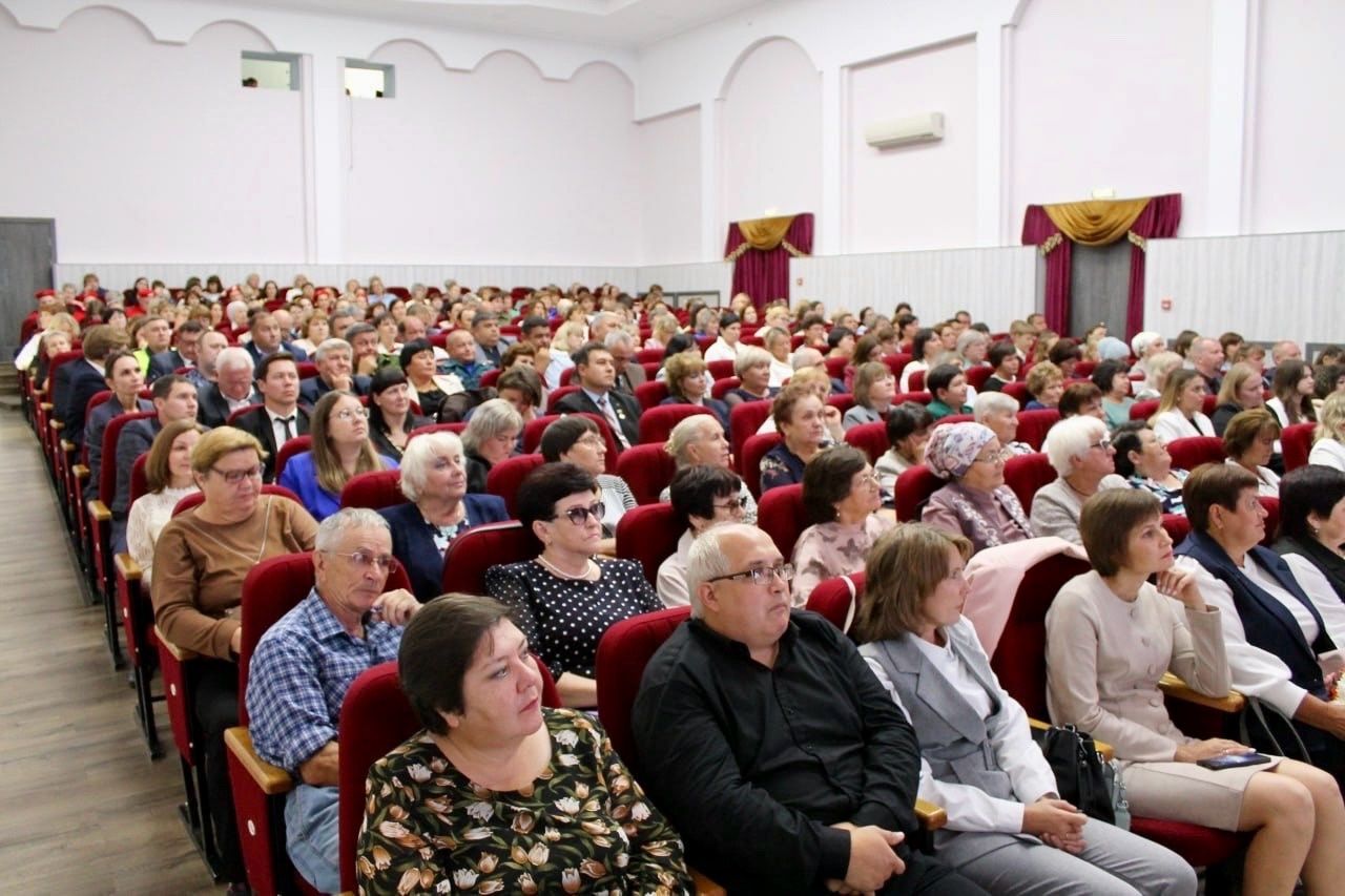 В Алексеевском районе прошло августовское совещание педагогов