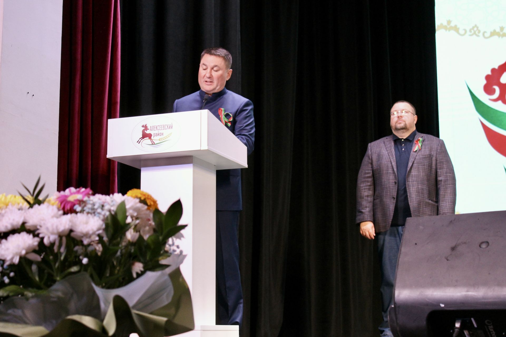 В День республики в Алексеевском наградили активистов района