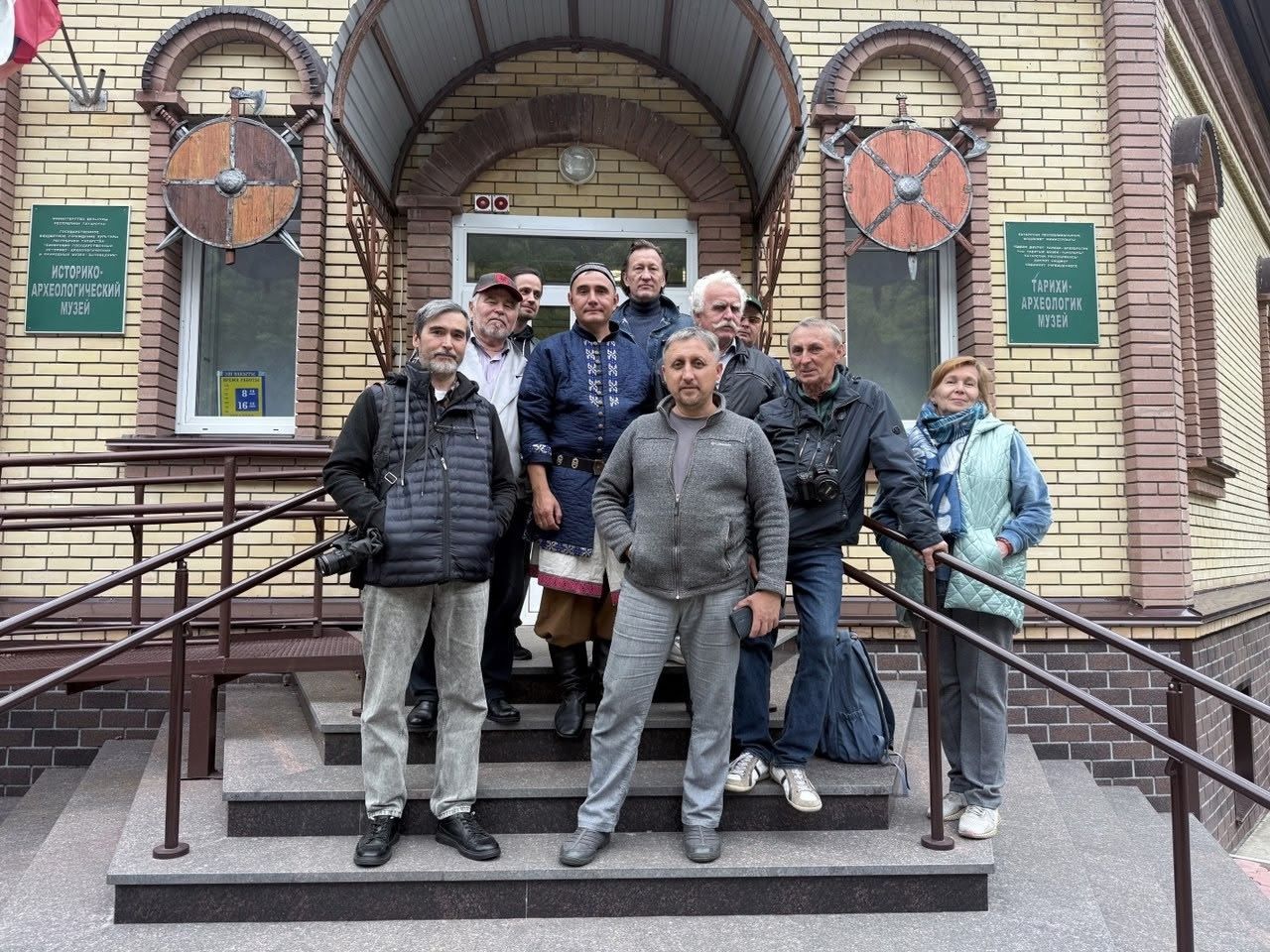 В Билярском музее-заповеднике стартовал художественный пленэр «Мегаполис Евразии»
