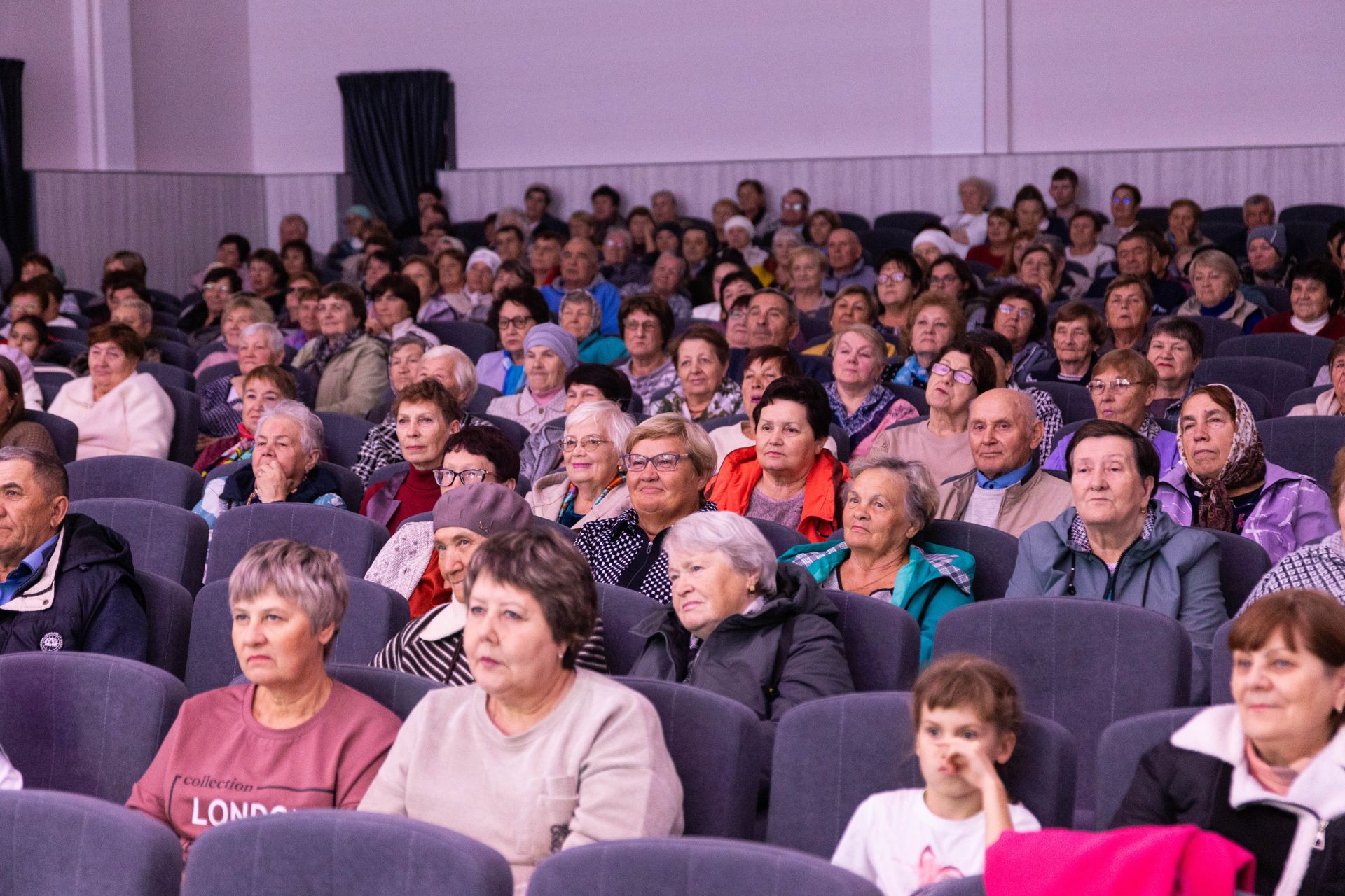 В Алексеевском районе поздравили пять пар, отметивших 50 лет брака