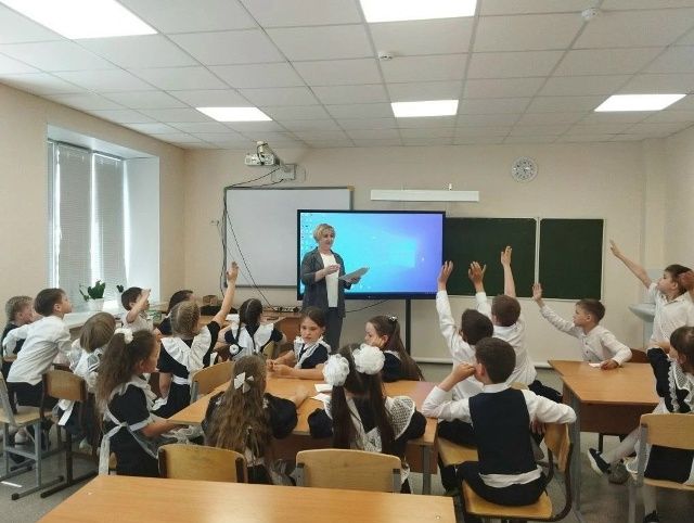 Школьникам Алексеевского напомнили о важности соблюдения ПДД