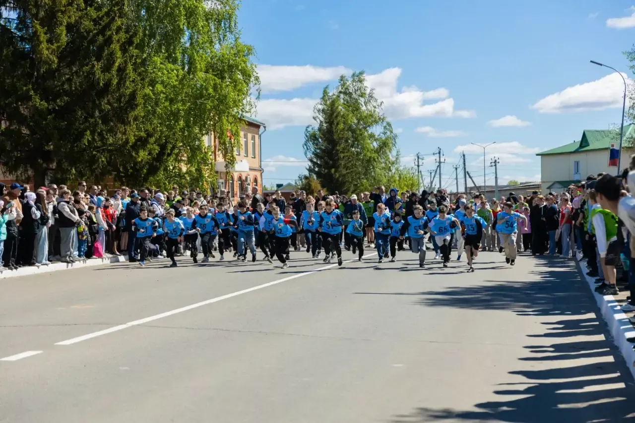 Более 250 человек приняли участие в мини-марафоне в Алексеевском