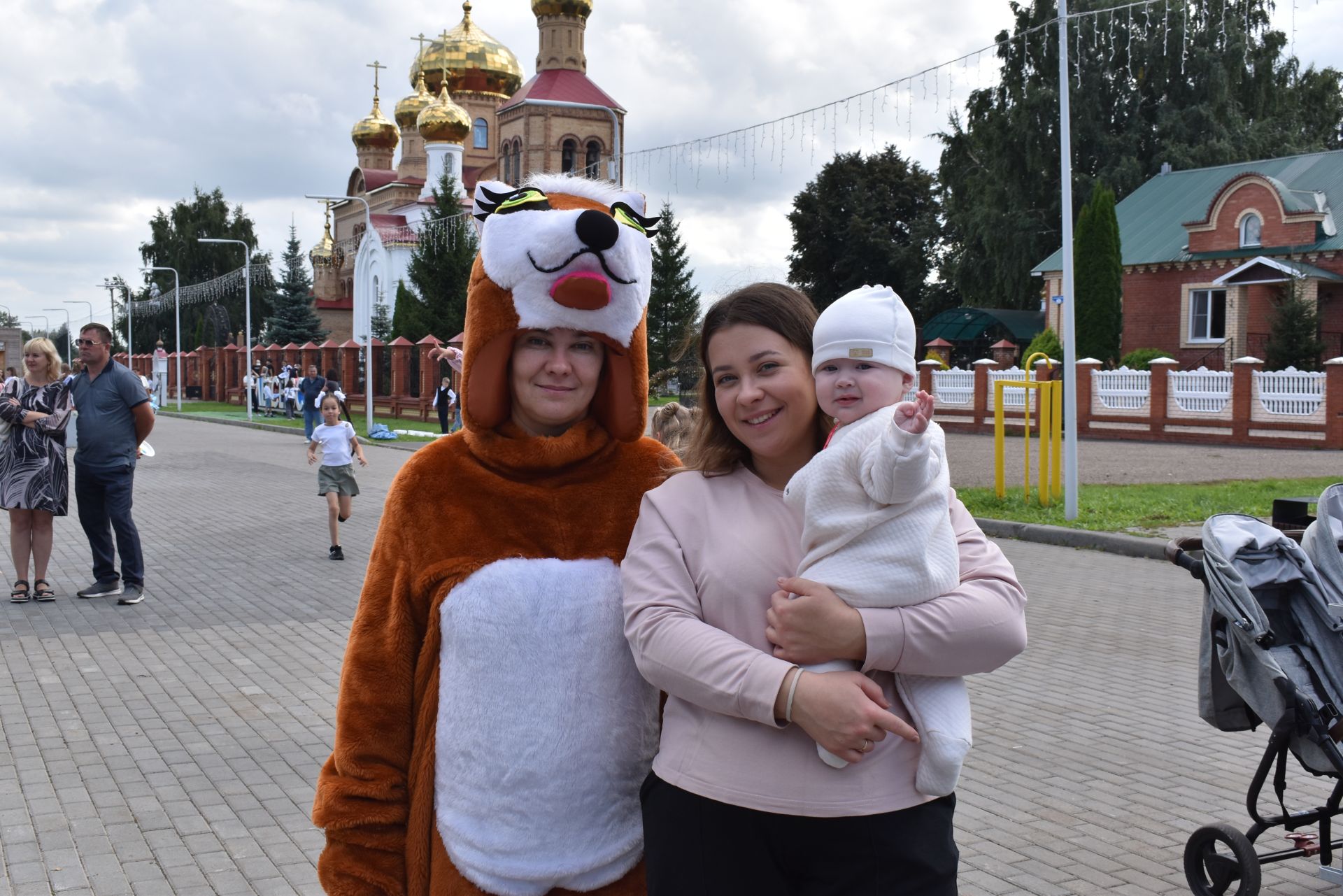 День знаний продолжился праздником на Соборной площади