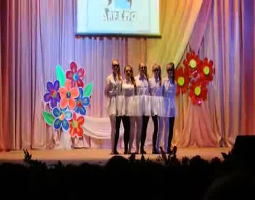 Видео с концерта, посвященного Дню смеха в Алексеевском