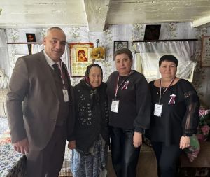 Раиса Казакова из Сабакайки поблагодарила членов избиркома за заботу