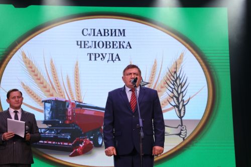 Комбайнер из Алексеевского района стал лучшим в Татарстане