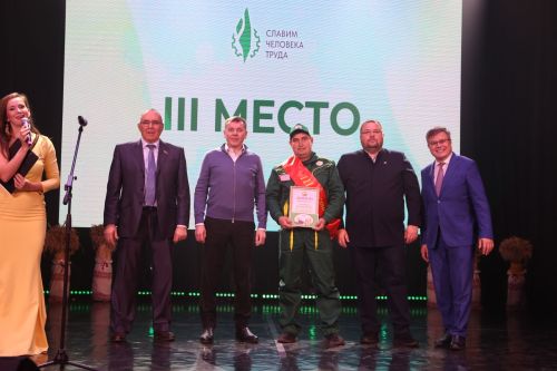 Комбайнер из Алексеевского района стал лучшим в Татарстане