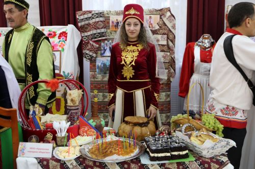 В Алексеевском прошло выездное заседание президиума Совета Ассамблеи народов РТ