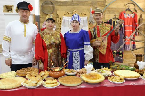 В Алексеевском прошло выездное заседание президиума Совета Ассамблеи народов РТ