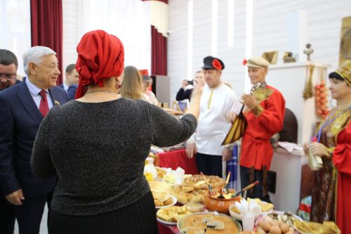В Алексеевском прошло выездное заседание президиума Совета Ассамблеи народов РТ