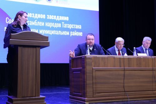 В Алексеевском прошло выездное заседание президиума Совета Ассамблеи народов РТ