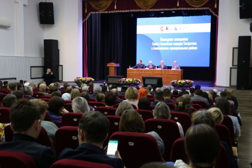 В Алексеевском прошло выездное заседание президиума Совета Ассамблеи народов РТ