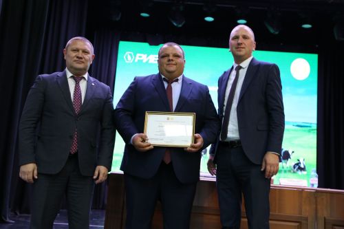 Животноводы Закамья в Алексеевском обсудили вопросы повышения производства и сохранения стада