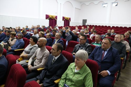 Животноводы Закамья в Алексеевском обсудили вопросы повышения производства и сохранения стада