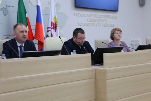 В Алексеевском состоялось 28 заседание Совета Алексеевского района