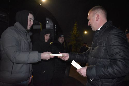 В рамках осеннего призыва еще трое жителей района отправились на срочную службу