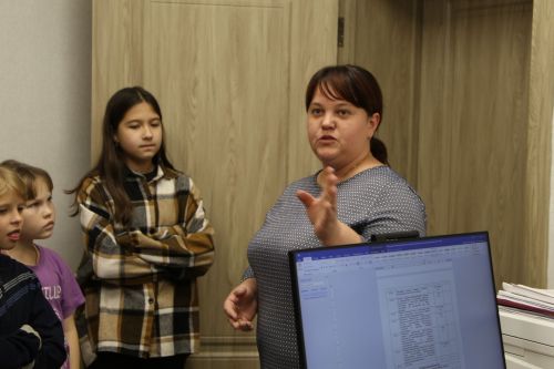 Прокуратура Алексеевского района организовала экскурсию по ведомству для воспитанников приюта «Забота»