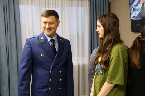 Прокуратура Алексеевского района организовала экскурсию по ведомству для воспитанников приюта «Забота»