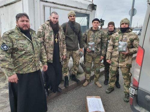 Священнослужители отправились в Донецк для передачи гуманитарного груза