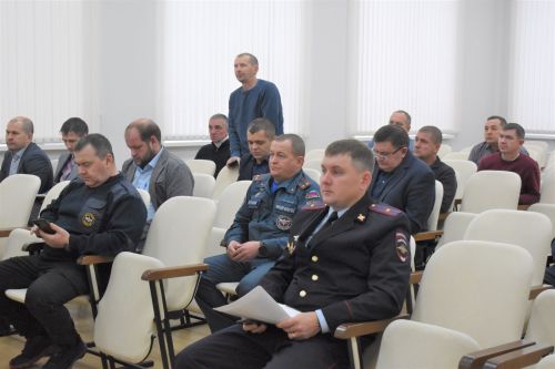 В Алексеевском состоялось заседание комиссии по чрезвычайным ситуациям
