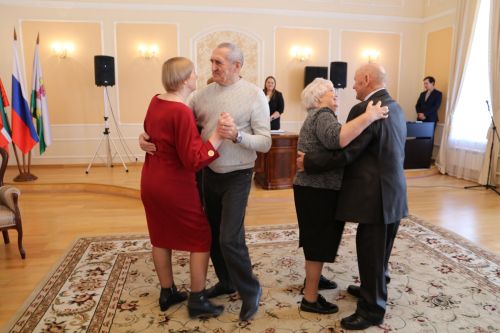 В Алексеевском ЗАГСе прошло чествование «золотых» семейных пар