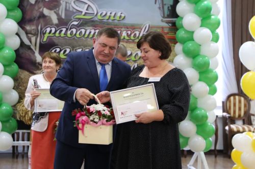 В Алексеевском наградили лучших работников агропромышленного комплекса