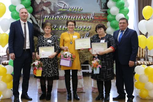 В Алексеевском наградили лучших работников агропромышленного комплекса
