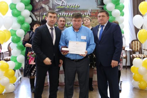 В Алексеевском наградили лучших работников агропромышленного комплекса