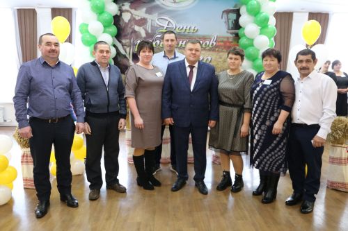 В Алексеевском наградили лучших работников агропромышленного комплекса