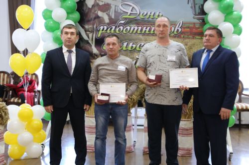 В Алексеевском наградили лучших работников агропромышленного комплекса