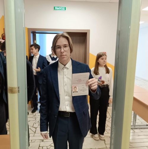 Алексеевские выпускники приняли участие в региональной акции «Всё решают только знания: разберем со специалистом!»