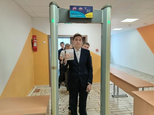 Алексеевские выпускники приняли участие в региональной акции «Всё решают только знания: разберем со специалистом!»