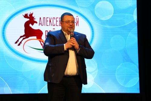 В Алексеевском прошла елка главы района