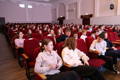 В Алексеевском прошла елка главы района